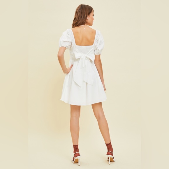 Puff Sleeve Baby Doll Dress with Bow Back and Pockets - Picture 7 of 8